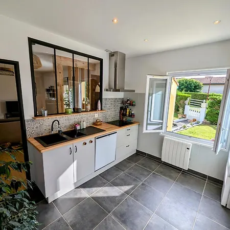 度假居 Maison Avec Jardin 6 Personnes 塔尔诺